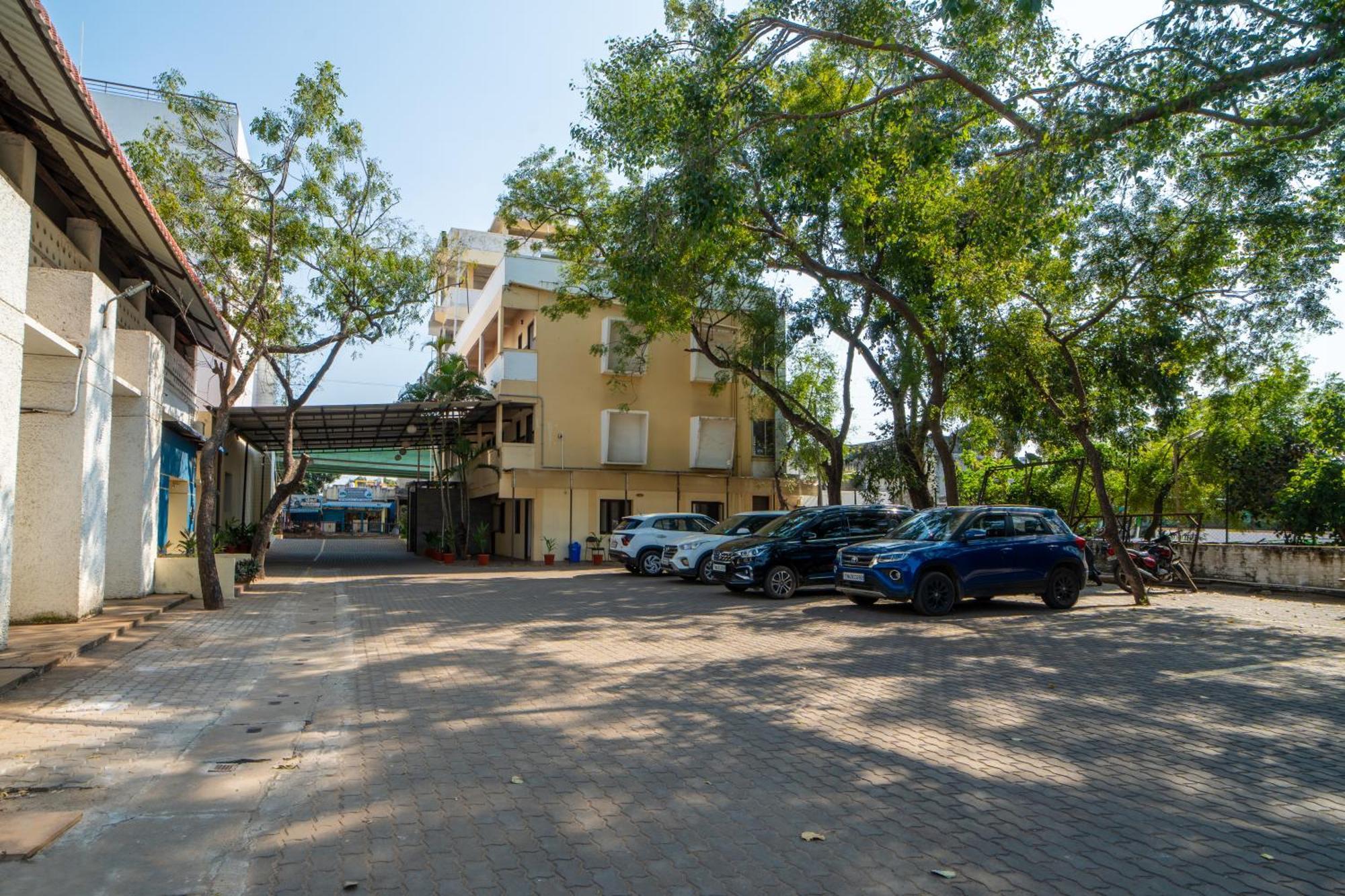 坦贾武尔 Yagappa Residency酒店 外观 照片